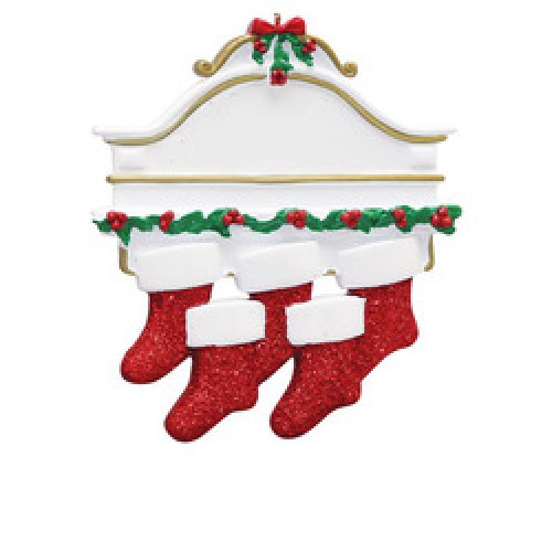 White Mantle with 5 Stockings Personalised Christmas Decorations White Mantle with 5 Stockings Personalised Christmas Decorations