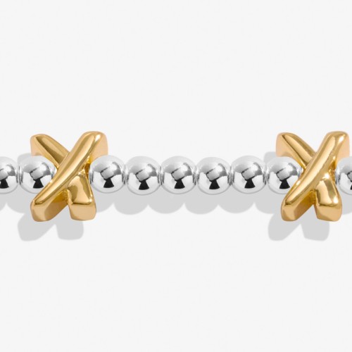 Joma Gold Kisses Bracelet Bar Bracelet Joma Gold Kisses Bracelet Bar Bracelet