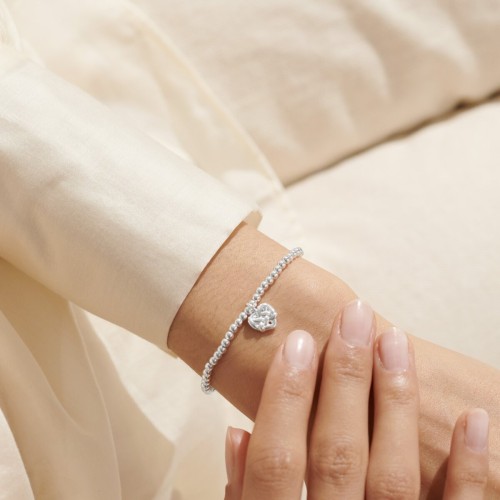 Joma "A Little" Friendship Is A Knot That Cannot Be Untied Bracelet Joma "A Little" Friendship Is A Knot That Cannot Be Untied Bracelet